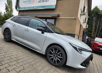 Toyota Corolla 2.0-HYBRID-GR SPORT-V ZÁRUCE - 3