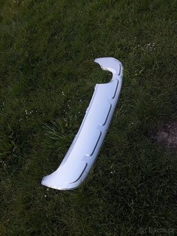 Skoda Yeti, zadni spoiler. - 3