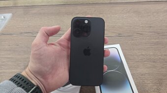 Apple iPhone 14 Pro 256GB Space Black, Top stav - 3