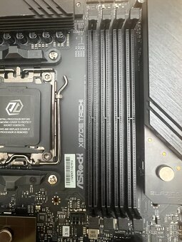 ASROCK X870E Taichi///Socket AM5 // Funkční,záruka - 3