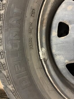 Zimní pneu Hyundai i20 + plechový disk, cena za 1 ks - 3