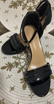 Krásné plesové lodičky na menším podpatku - 3