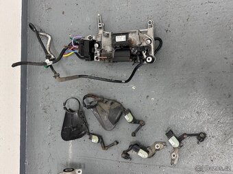 VW Touareg 7L podvozkové díly - 3