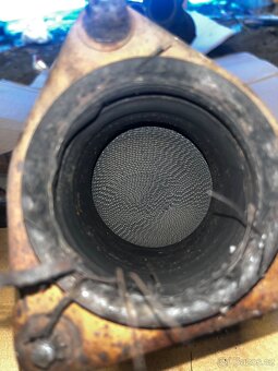 Katalyzátor vw touareg 3.2 2004 - 3