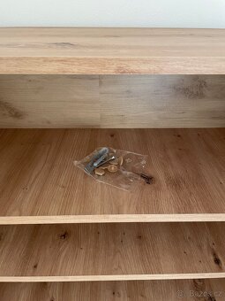 Botník / skříňka - 3