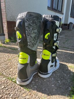 MX boty - 3
