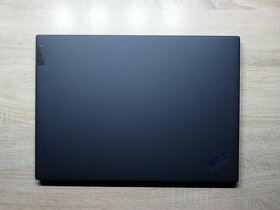 Prodám NOVÝ notebook Lenovo T14s gen3 - 100% sRGB displej - 3