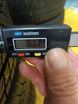 GripMax jako nové 225/45R17 94V - 3