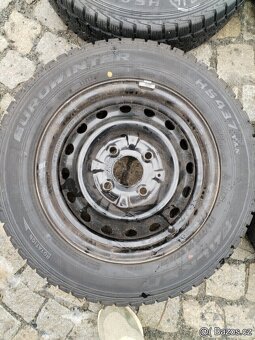 NISSAN NV 200 disky 4x114,3 + 175/70/14C zima - 3