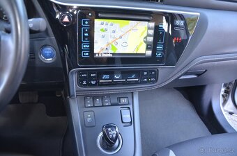 Toyota Auris Combi 1.8 16V Hybrid - 3