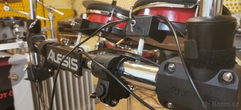 Alesis Crimson II - 3