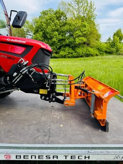 Traktor CARON AR100 s čelním 3-bodovým závěsem - 3