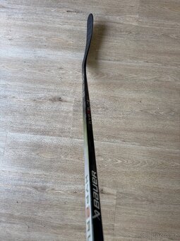 Hokejka Bauer HYP2LITE, pravá, P92, flex 55, INT. - 3