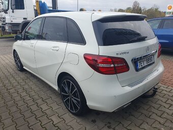 Mercedes-Benz B 200 d 4MATIC - 3
