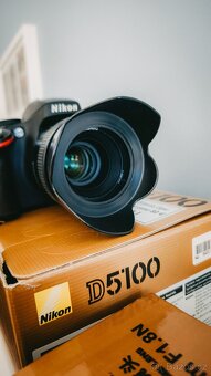 Nikon D5100 + 50mm f/1.8 - 3