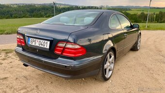 Mercedes-Benz CLK 320 V6 coupe - 3