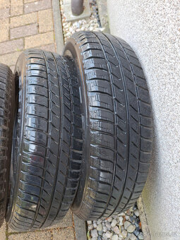 PNEU 168/80R13. - 3