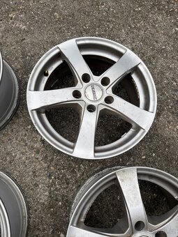 Dezent r16 5x114,3 - 3