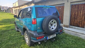 Nissan terrano 2.7tdi 92kw 1996 - 3