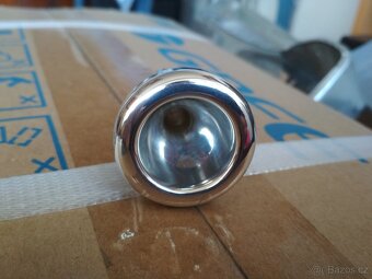 Prodám nátrubek Vincent Bach 6 a 1/2 AL, velká stopka - 3