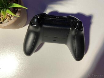 Xbox bezdrátový ovladač, černý - 3