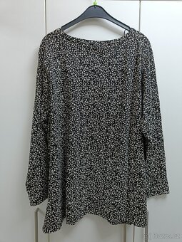 Černobílá bavlněná halenka/tričko, vel. 56 - nová - 3