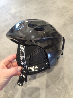 Dětská helma FUSE na lyžování/snowboarding top stav - 3