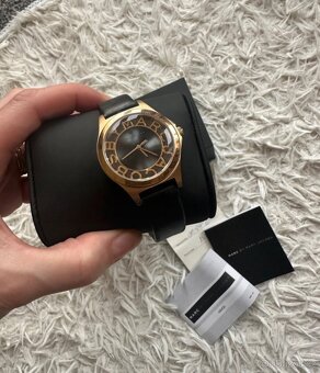 Luxusní damske hodinky Marc Jacobs - 3
