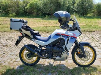 Honda transalp XL 750 - 3