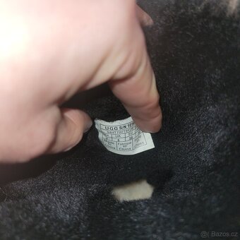 Dámské/dívčí boty UGG vel 38 - 3