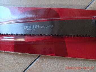 Pila universální, dřevo, plast. - 3