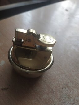 Starý zapaalovac - 3