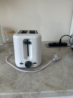 Toaster bílý - 3