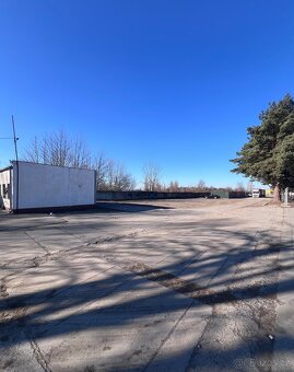 Parkovací plochy 300 m² - 3