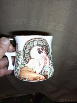 cajovy hrnek serie Mucha - 3