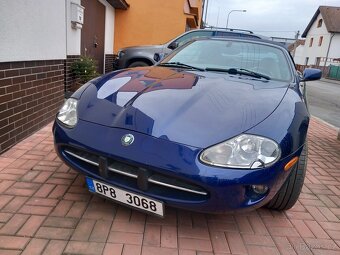 JAGUAR XK8 gabrio - 3