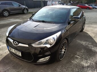 Hyundai Veloster - 3