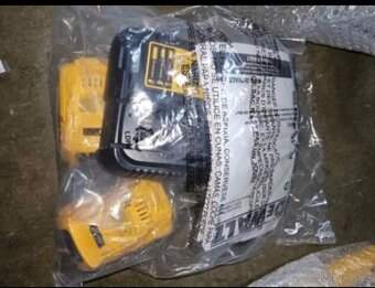 DEWALT DCK594P2 20V Max XR Kombinovaná sada 5 nástrojů NOVÁ - 3