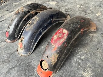 Predám zadní blatník JAWA ČZ 125 175 250 - 3
