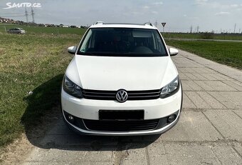 VW Touran Cross 2.0 TDI DSG, Panorama, TZ, Serviska - 3