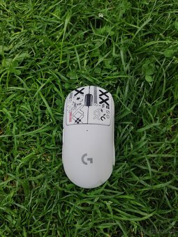 Logitech G PRO X Superlight - 3