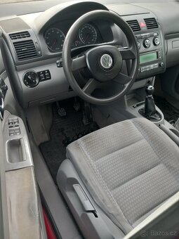 Volkswagen Touran 1.6 benzin kw 85 rok 2005 - 3