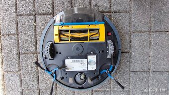Robotický vysavač Samsung Navibot SRR400 - 3