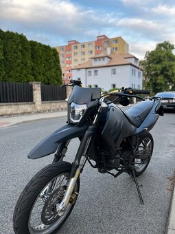 MZ 125 SM supermoto - 3