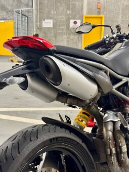 🏍️ Ducati Hypermotard 950 (2020) – 1. majitel, Ducati servi - 3