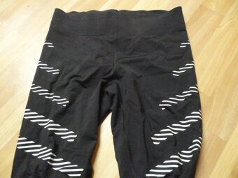 3/4 sportovní legíny Adidas vel. S - 3