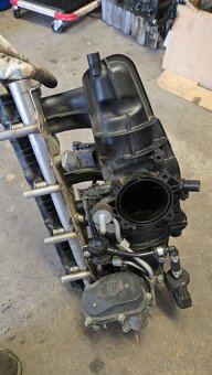 06F133185 Sání motoru + ventil pneu řízení 06F133482 - 3