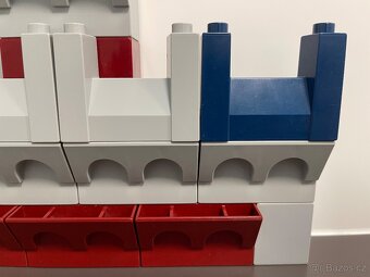 Lego Duplo hradby - 3