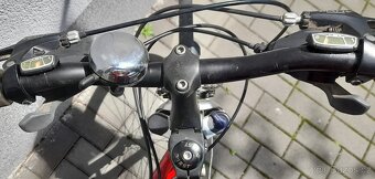 trekové kolo MAXBIKE C200 - 3