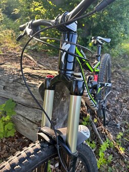 Celoodpružené kolo Specialized Status 1 - 3